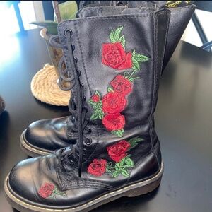 Dr. Marten Rose boots